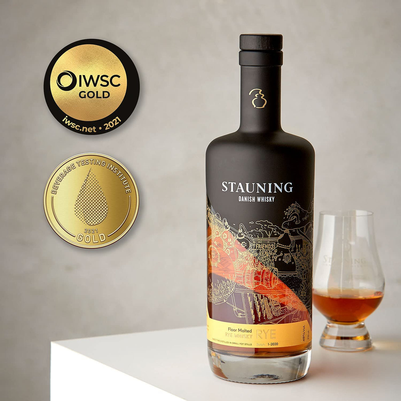 STAUNING RYE WHISKY 48 %  70 CL.