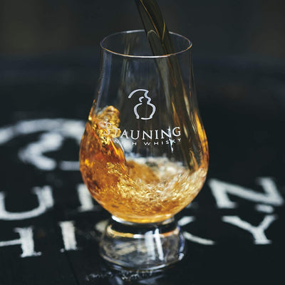 STAUNING SMOKED SINGLE MALT WHISKY 47 % 70 CL.